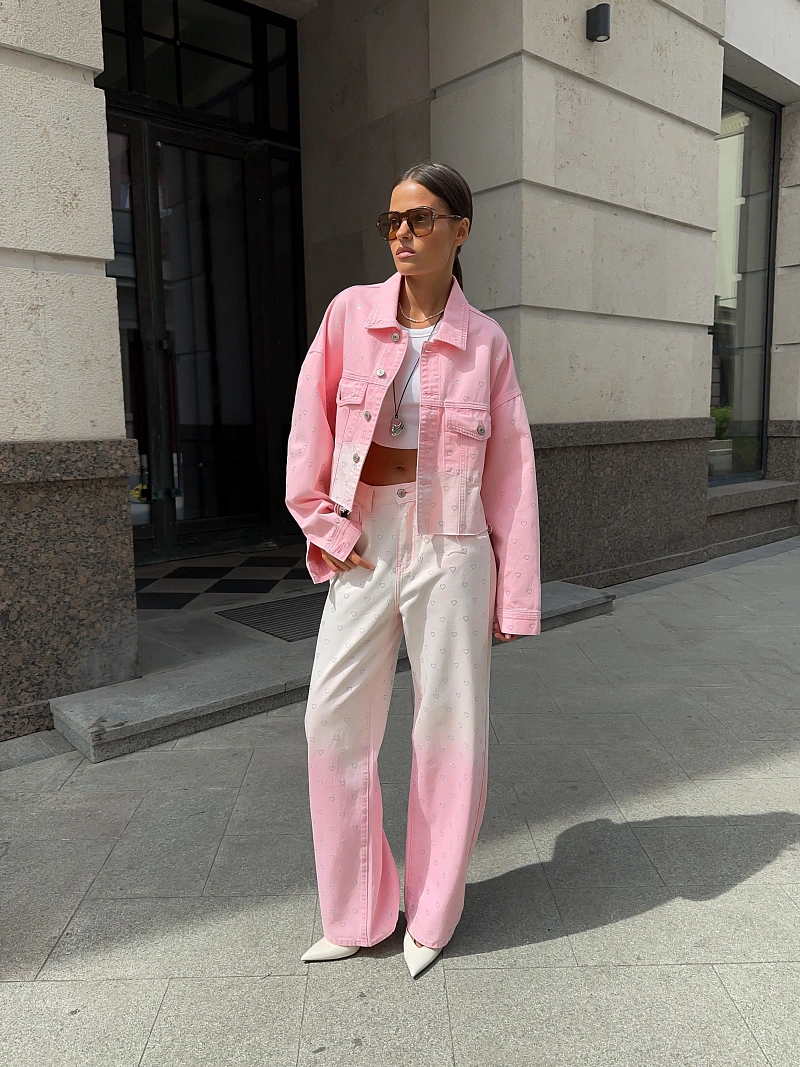 Комплект из денима с градиентом и стразами