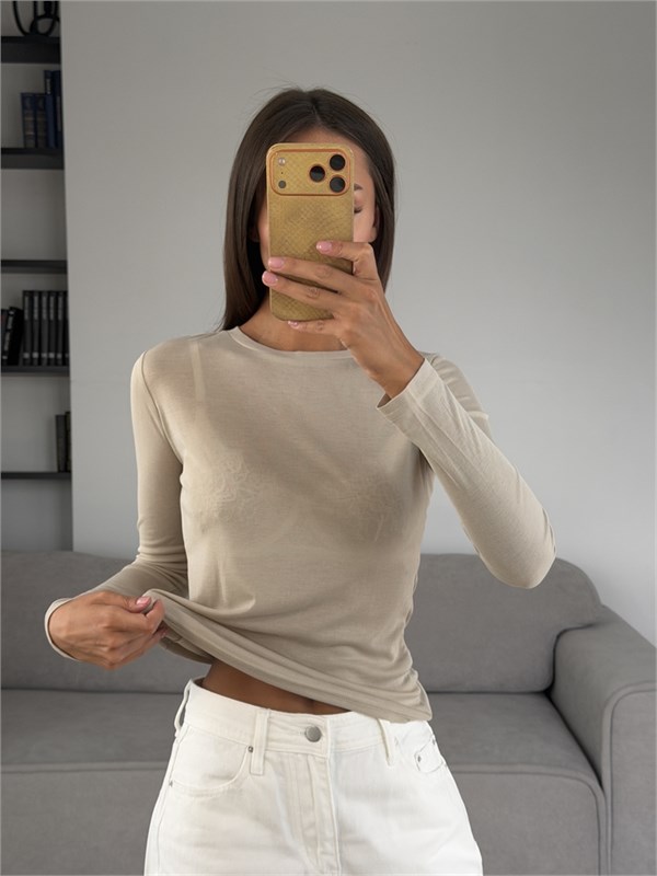 {{photo.Alt || photo.Description || 'Лонгслив из лиоцелла "Нюд"'}}