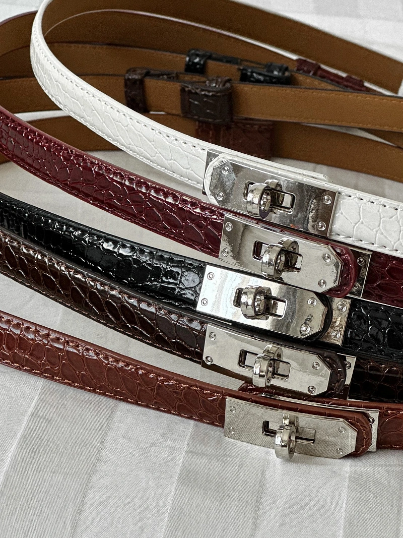 Ремень из текстурированной эко-кожи