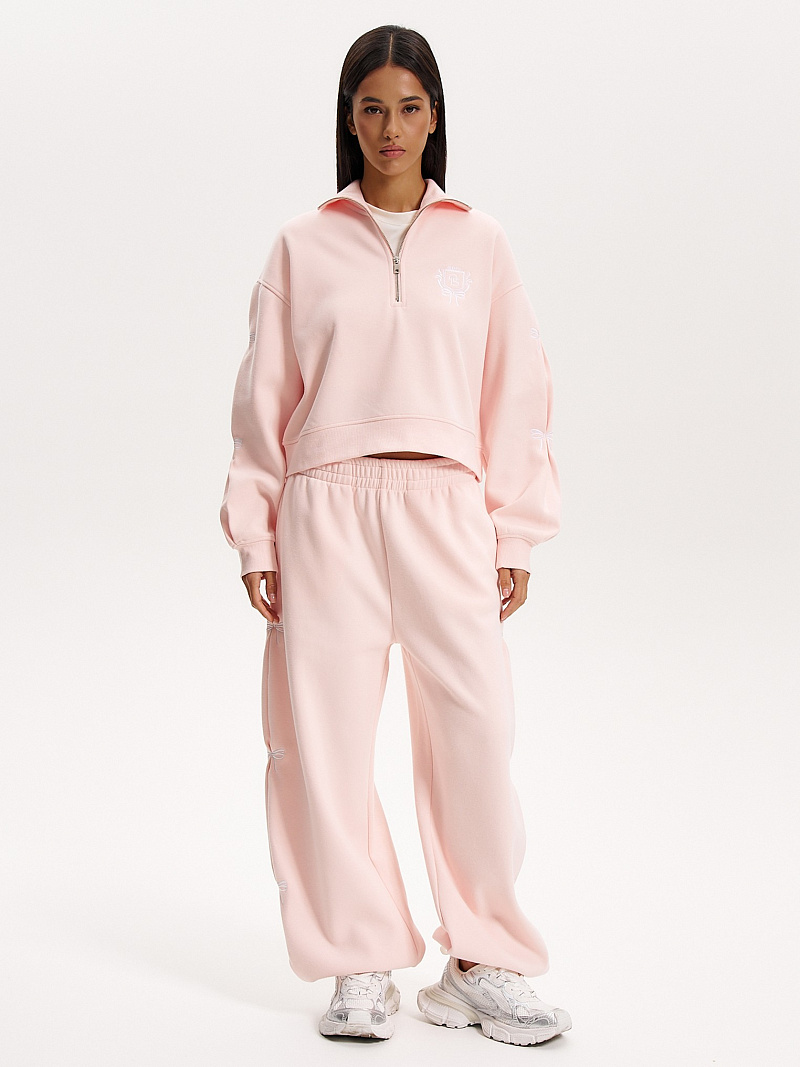 Комплект из анорака и джоггеров